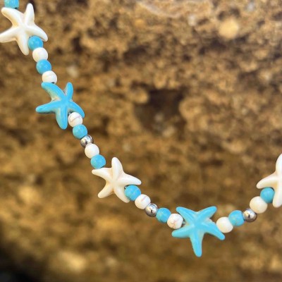 Collar de estrellas y piedras naturales