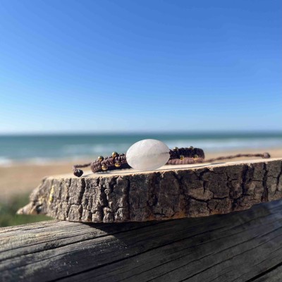 Pulsera de macramé con piedra de Cuarzo Blanco